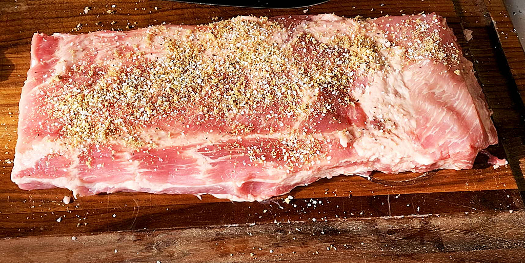 How to season the pork ribs