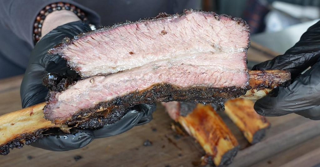 The Juiciest Beef Ribs