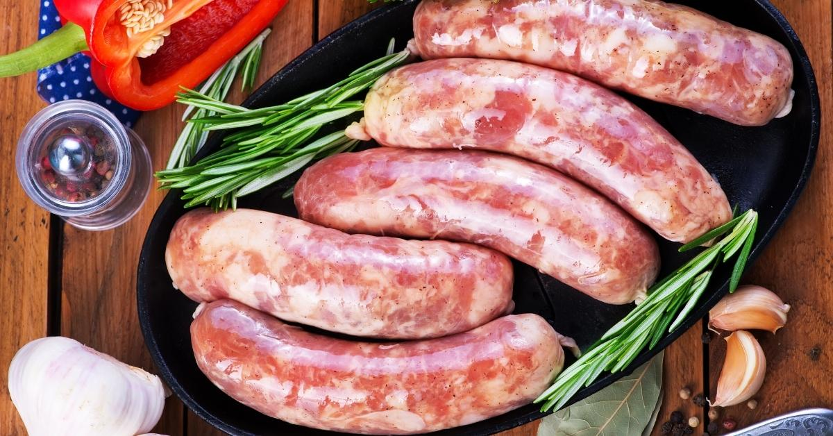 https://mlbigjgmxvf5.i.optimole.com/w:1200/h:628/q:100/https://blog.zgrills.com/wp-content/uploads/2022/04/best-sausage.jpg