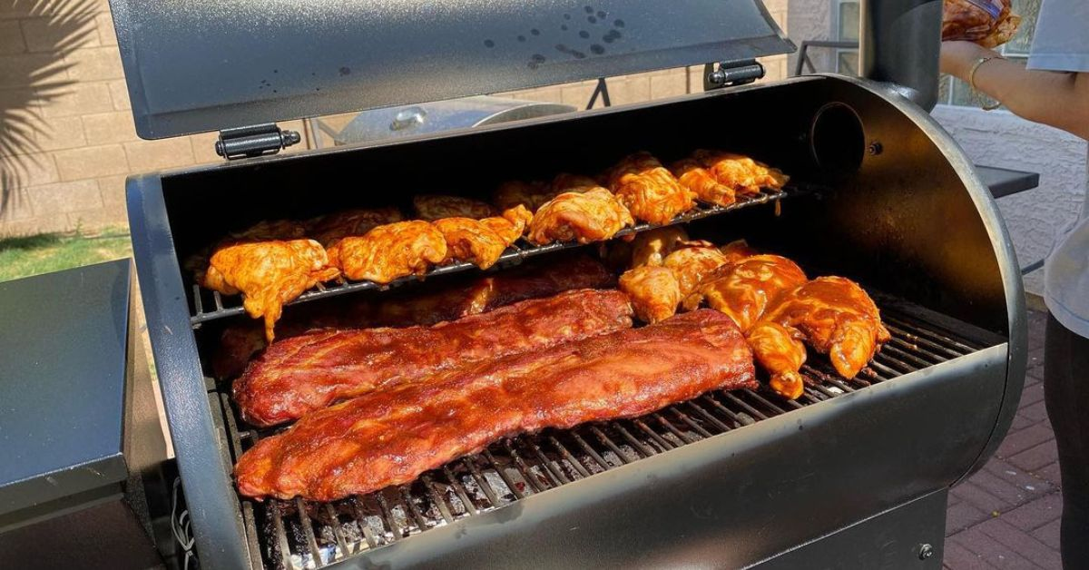 10 Unique Housewarming Gifts for BBQ Lovers - Z Grills® Blog