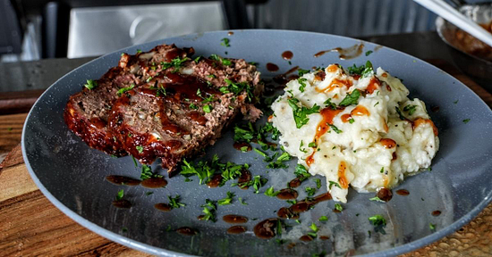 smoked meatloaf with sweet bbq glaze