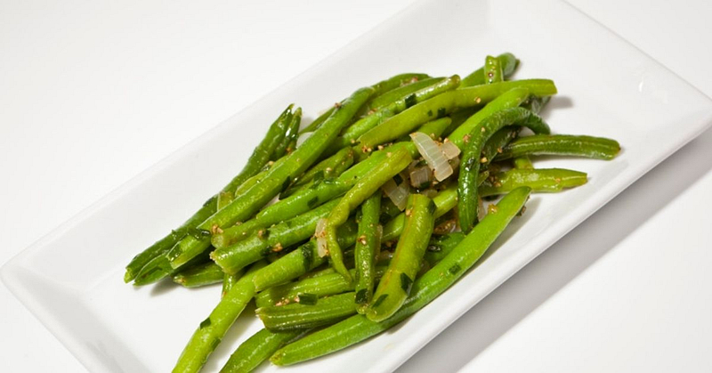 Butter Braised Smoked Green Beans