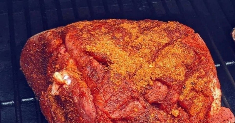 MAPLE CHILI PULLED PORK SHOULDER