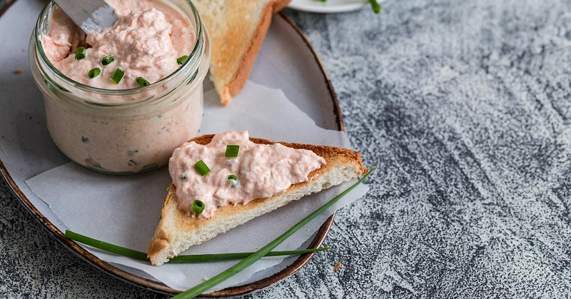 smoked trout dip