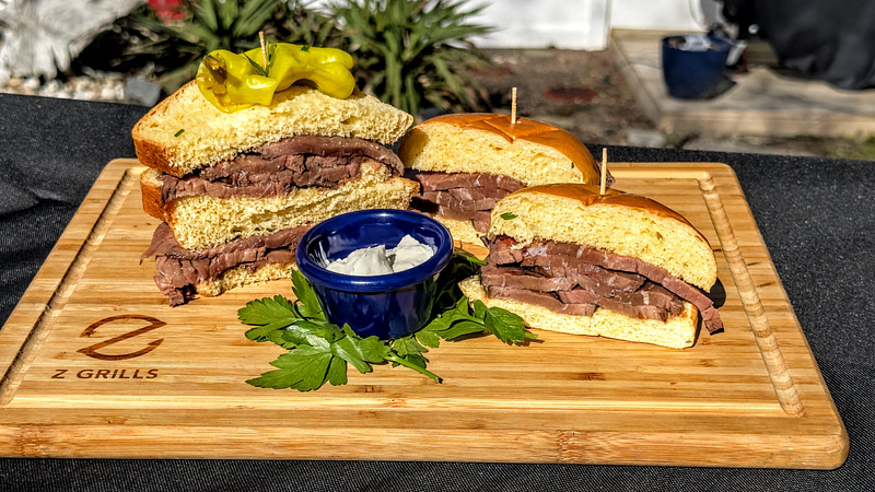 Smoked chuck beef sandwiches