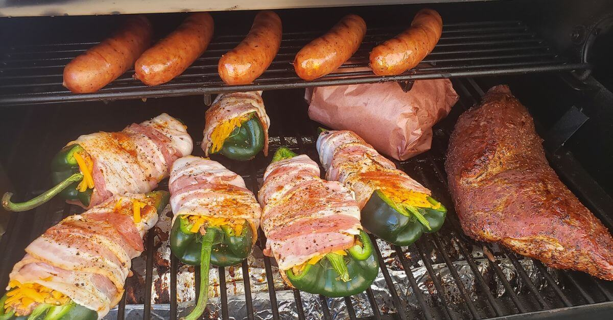 10 Unique Housewarming Gifts for BBQ Lovers - Z Grills® Blog